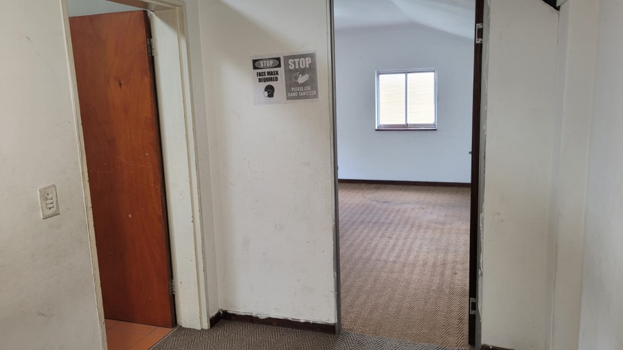 To Let commercial Property for Rent in Montague Gardens Western Cape